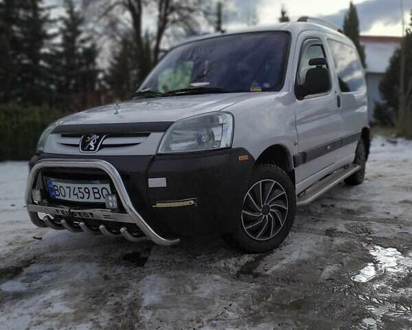 Білий Пежо Партнер вант.-пас., об'ємом двигуна 1.9 л та пробігом 400 тис. км за 4100 $, фото 1 на Automoto.ua