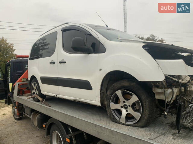 Білий Пежо Партнер вант.-пас., об'ємом двигуна 1.56 л та пробігом 290 тис. км за 2700 $, фото 1 на Automoto.ua