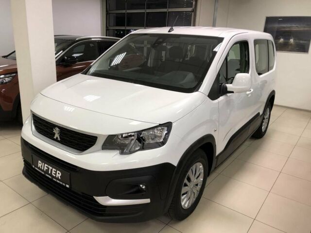 Білий Пежо Rifter, об'ємом двигуна 1.6 л та пробігом 0 тис. км за 482 $, фото 1 на Automoto.ua