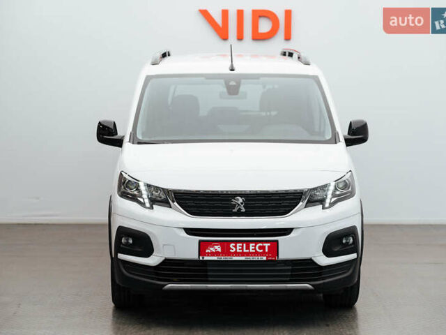 Білий Пежо Rifter, об'ємом двигуна 1.5 л та пробігом 48 тис. км за 28322 $, фото 1 на Automoto.ua