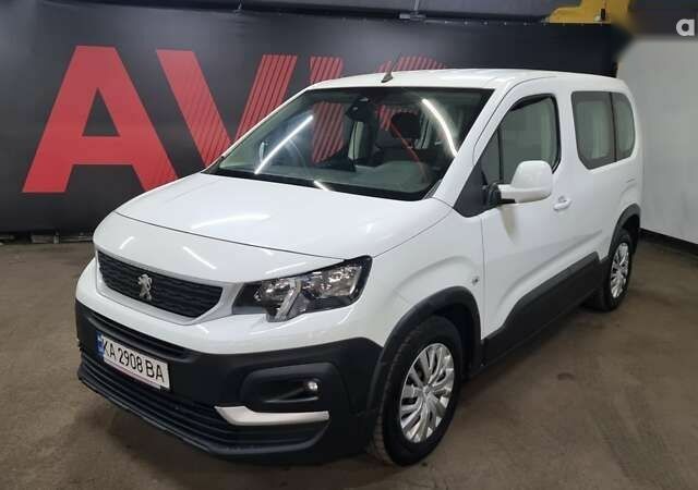Пежо Rifter, объемом двигателя 1.6 л и пробегом 199 тыс. км за 13600 $, фото 1 на Automoto.ua