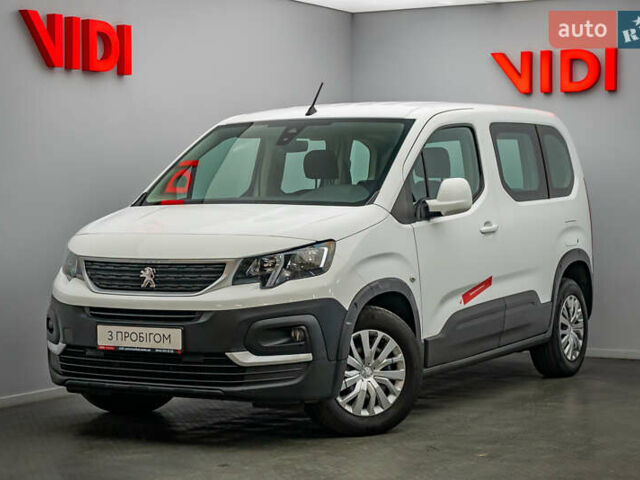 Пежо Rifter, объемом двигателя 1.6 л и пробегом 100 тыс. км за 15458 $, фото 1 на Automoto.ua