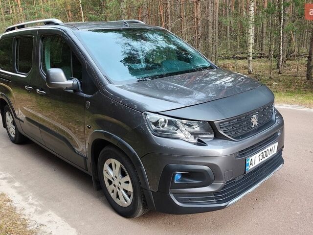 Сірий Пежо Rifter, об'ємом двигуна 1.5 л та пробігом 112 тис. км за 16300 $, фото 1 на Automoto.ua