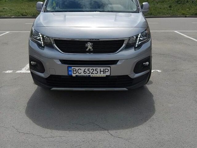 Сірий Пежо Rifter, об'ємом двигуна 1.5 л та пробігом 92 тис. км за 20500 $, фото 1 на Automoto.ua
