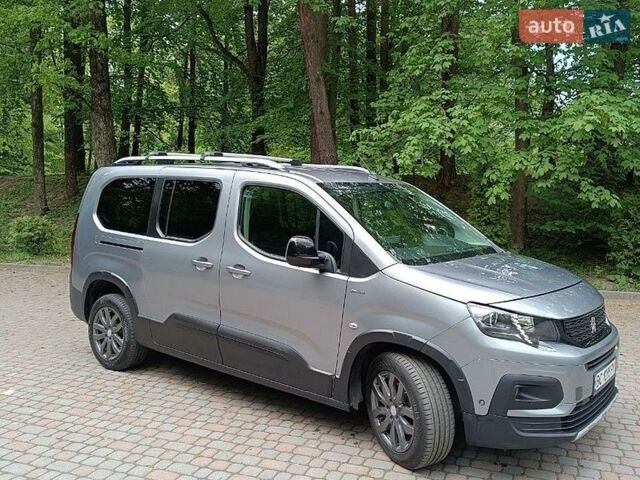 Серый Пежо Rifter, объемом двигателя 1.5 л и пробегом 76 тыс. км за 23538 $, фото 1 на Automoto.ua