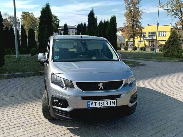 Сірий Пежо Rifter, об'ємом двигуна 1.5 л та пробігом 199 тис. км за 14799 $, фото 1 на Automoto.ua