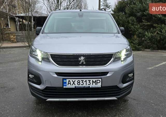 Сірий Пежо Rifter, об'ємом двигуна 1.5 л та пробігом 50 тис. км за 23000 $, фото 1 на Automoto.ua