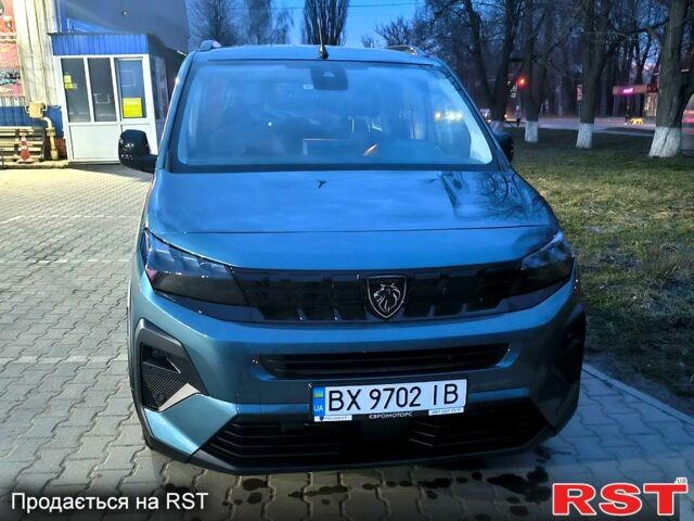 Синий Пежо Rifter, объемом двигателя 1.5 л и пробегом 3 тыс. км за 30000 $, фото 1 на Automoto.ua