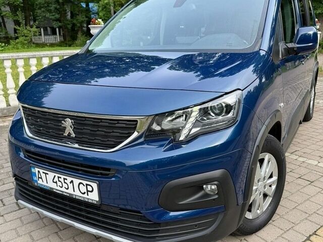 Синий Пежо Rifter, объемом двигателя 1.5 л и пробегом 80 тыс. км за 21900 $, фото 1 на Automoto.ua