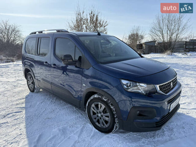 Синій Пежо Rifter, об'ємом двигуна 1.5 л та пробігом 92 тис. км за 21400 $, фото 1 на Automoto.ua