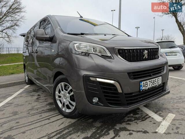 Серый Пежо Traveller, объемом двигателя 2 л и пробегом 190 тыс. км за 20999 $, фото 1 на Automoto.ua