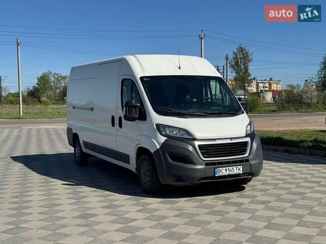 Белый Пежо Boxer, объемом двигателя 2 л и пробегом 215 тыс. км за 13500 $, фото 1 на Automoto.ua