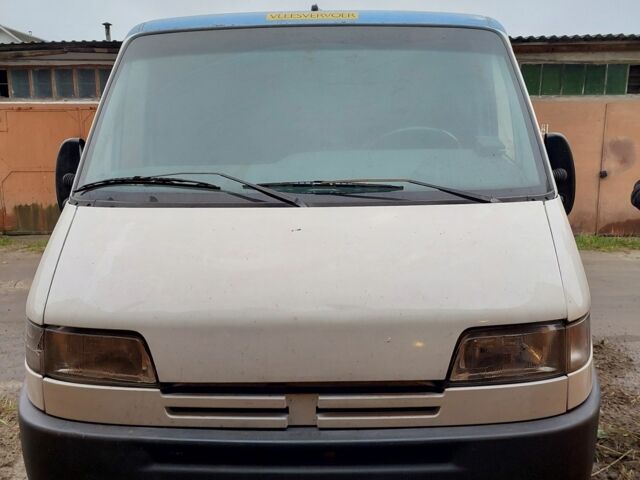 Білий Пежо Boxer, об'ємом двигуна 1.9 л та пробігом 300 тис. км за 1500 $, фото 1 на Automoto.ua