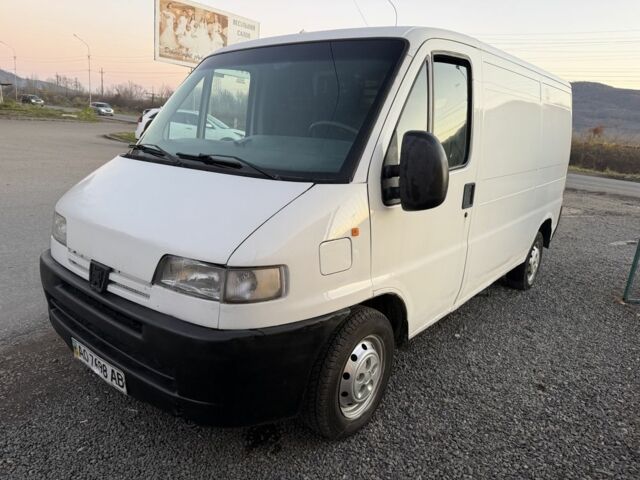 Белый Пежо Boxer, объемом двигателя 2.5 л и пробегом 289 тыс. км за 2700 $, фото 1 на Automoto.ua