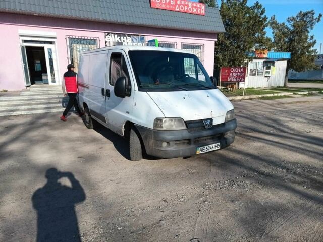 Белый Пежо Boxer, объемом двигателя 2 л и пробегом 300 тыс. км за 2909 $, фото 1 на Automoto.ua