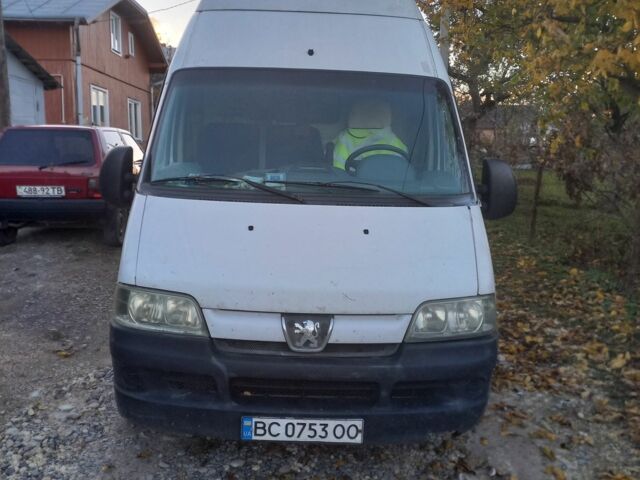 Белый Пежо Boxer, объемом двигателя 2.8 л и пробегом 400 тыс. км за 3500 $, фото 1 на Automoto.ua