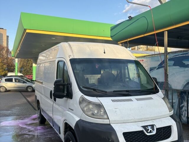 Белый Пежо Boxer, объемом двигателя 2.2 л и пробегом 222 тыс. км за 4499 $, фото 1 на Automoto.ua