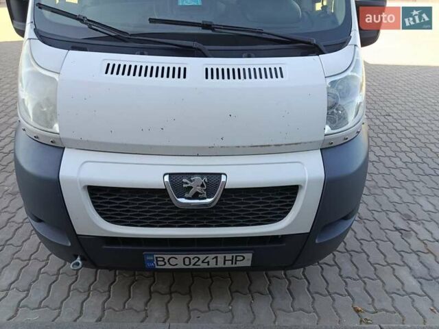 Белый Пежо Boxer, объемом двигателя 2.2 л и пробегом 293 тыс. км за 8700 $, фото 1 на Automoto.ua