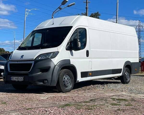 Белый Пежо Boxer, объемом двигателя 2 л и пробегом 334 тыс. км за 12000 $, фото 1 на Automoto.ua