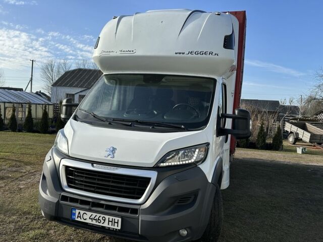 Білий Пежо Boxer, об'ємом двигуна 2 л та пробігом 600 тис. км за 11500 $, фото 1 на Automoto.ua