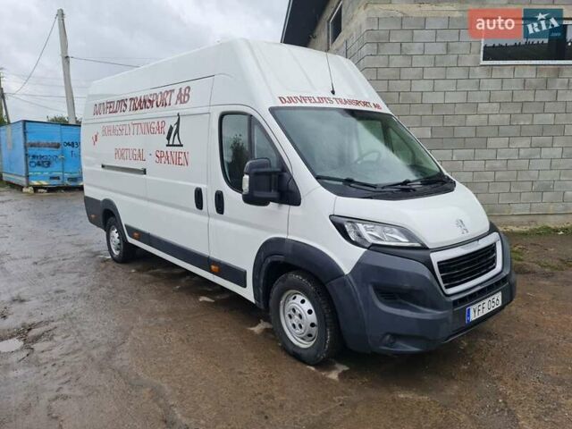 Белый Пежо Boxer, объемом двигателя 2.2 л и пробегом 250 тыс. км за 16950 $, фото 1 на Automoto.ua