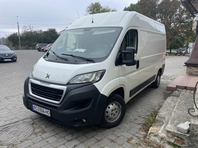Белый Пежо Boxer, объемом двигателя 2 л и пробегом 250 тыс. км за 14000 $, фото 1 на Automoto.ua