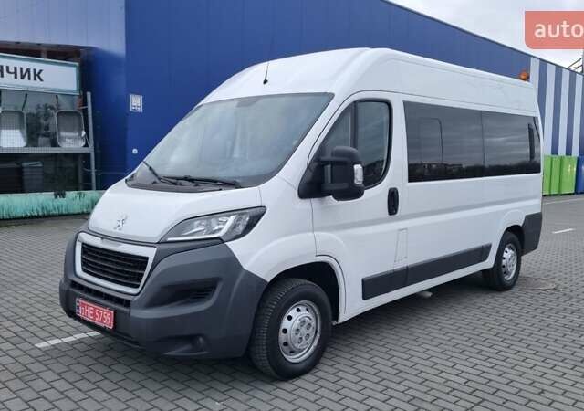 Белый Пежо Boxer, объемом двигателя 2.2 л и пробегом 270 тыс. км за 17999 $, фото 1 на Automoto.ua