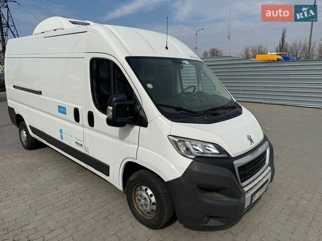 Белый Пежо Boxer, объемом двигателя 2 л и пробегом 315 тыс. км за 12000 $, фото 1 на Automoto.ua