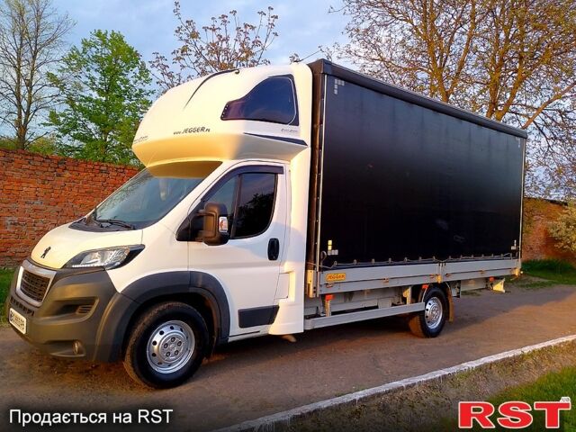 Белый Пежо Boxer, объемом двигателя 2 л и пробегом 323 тыс. км за 14800 $, фото 1 на Automoto.ua