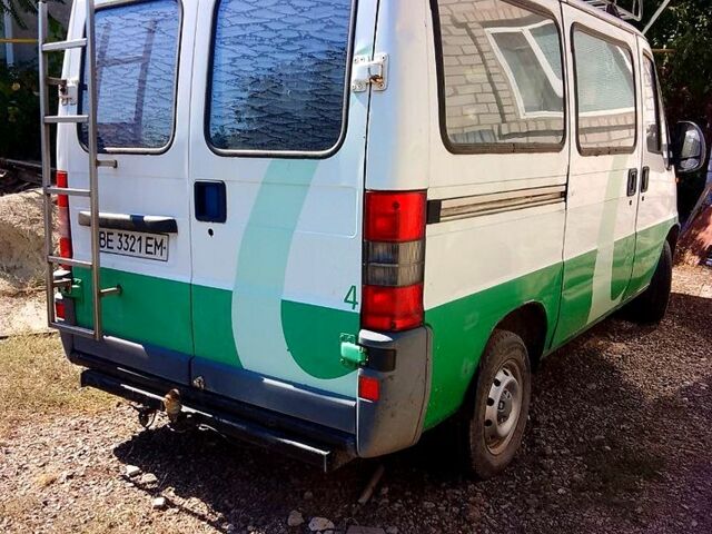 Белый Пежо Boxer, объемом двигателя 2.4 л и пробегом 443 тыс. км за 2900 $, фото 1 на Automoto.ua