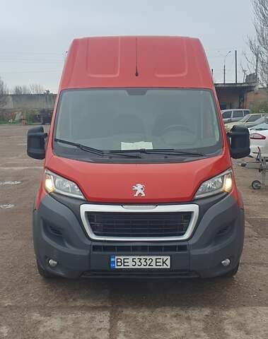 Красный Пежо Boxer, объемом двигателя 2 л и пробегом 388 тыс. км за 12450 $, фото 1 на Automoto.ua