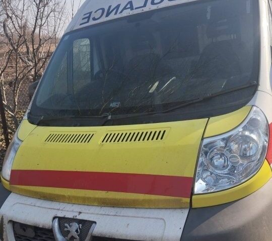 Пежо Boxer, объемом двигателя 2.2 л и пробегом 1000 тыс. км за 3500 $, фото 1 на Automoto.ua