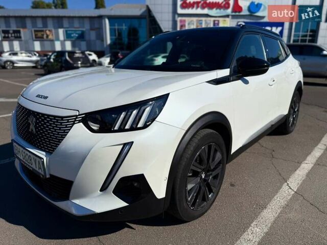 Белый Пежо e-2008, объемом двигателя 0 л и пробегом 173 тыс. км за 16500 $, фото 1 на Automoto.ua