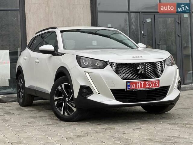 Белый Пежо e-2008, объемом двигателя 0 л и пробегом 131 тыс. км за 15750 $, фото 1 на Automoto.ua