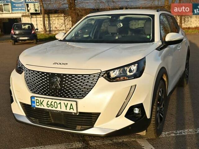 Білий Пежо e-2008, об'ємом двигуна 0 л та пробігом 114 тис. км за 16000 $, фото 1 на Automoto.ua