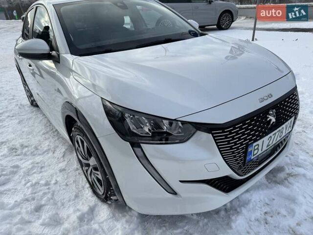 Белый Пежо e-208, объемом двигателя 0 л и пробегом 72 тыс. км за 13100 $, фото 1 на Automoto.ua