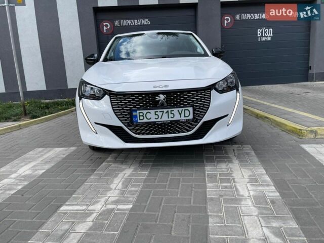 Белый Пежо e-208, объемом двигателя 0 л и пробегом 39 тыс. км за 15900 $, фото 1 на Automoto.ua