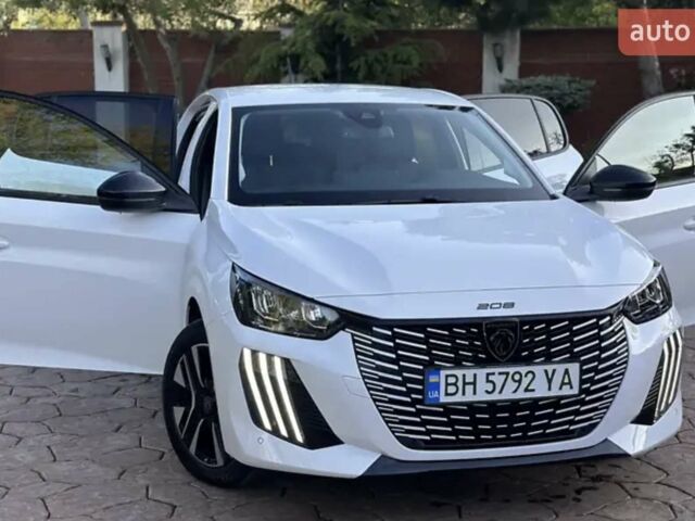 Білий Пежо e-208, об'ємом двигуна 0 л та пробігом 22 тис. км за 24000 $, фото 1 на Automoto.ua