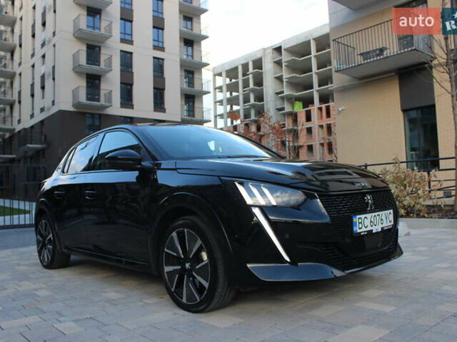 Чорний Пежо e-208, об'ємом двигуна 0 л та пробігом 78 тис. км за 15950 $, фото 1 на Automoto.ua