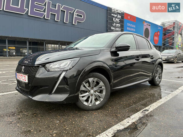 Чорний Пежо e-208, об'ємом двигуна 0 л та пробігом 60 тис. км за 12900 $, фото 1 на Automoto.ua