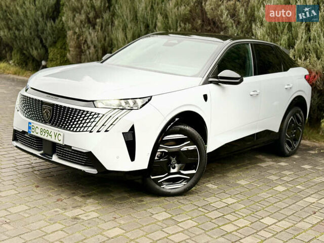 Белый Пежо e-3008, объемом двигателя 0 л и пробегом 1 тыс. км за 37950 $, фото 1 на Automoto.ua