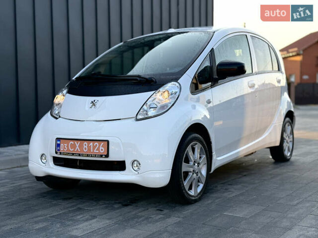Білий Пежо iOн, об'ємом двигуна 0 л та пробігом 85 тис. км за 5650 $, фото 1 на Automoto.ua