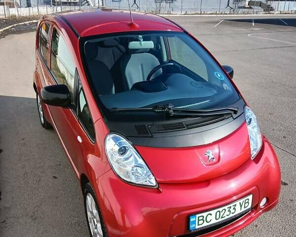 Червоний Пежо iOн, об'ємом двигуна 0 л та пробігом 82 тис. км за 4830 $, фото 1 на Automoto.ua