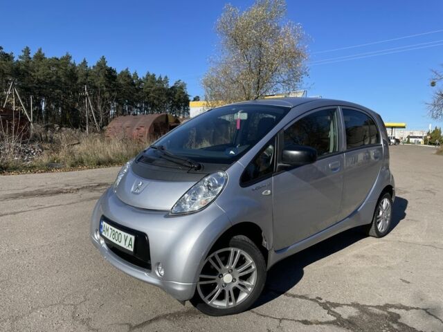 Серый Пежо иOн, объемом двигателя 0 л и пробегом 81 тыс. км за 3500 $, фото 1 на Automoto.ua
