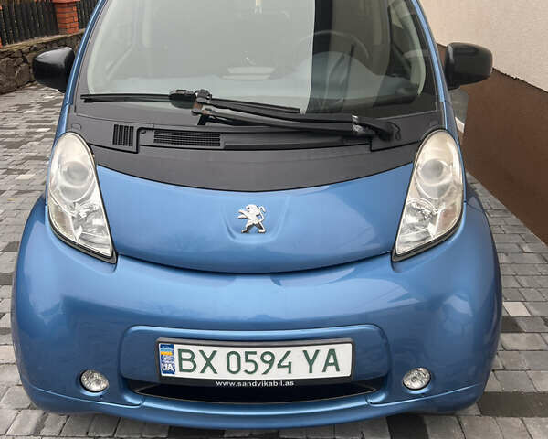 Синий Пежо иOн, объемом двигателя 0 л и пробегом 220 тыс. км за 3300 $, фото 1 на Automoto.ua
