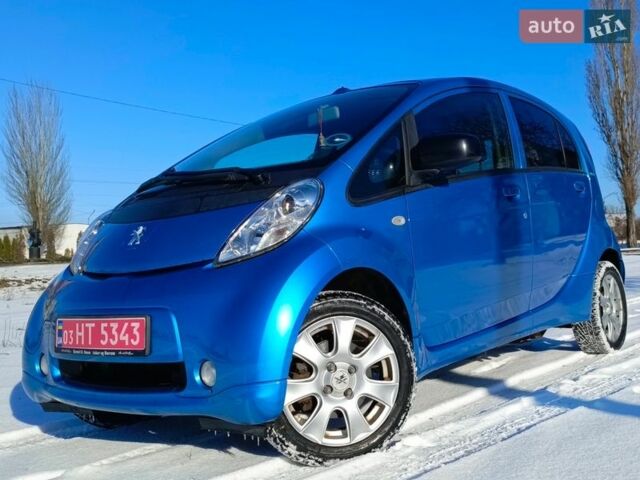 Синий Пежо иOн, объемом двигателя 0 л и пробегом 115 тыс. км за 4400 $, фото 1 на Automoto.ua