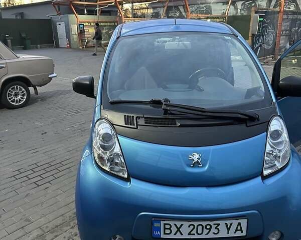 Синій Пежо iOн, об'ємом двигуна 0 л та пробігом 90 тис. км за 5400 $, фото 1 на Automoto.ua