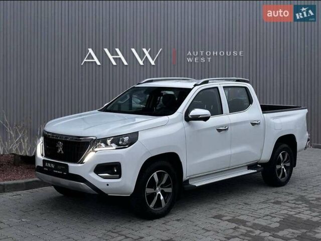 Белый Пежо Landtrek, объемом двигателя 2 л и пробегом 14 тыс. км за 34900 $, фото 1 на Automoto.ua