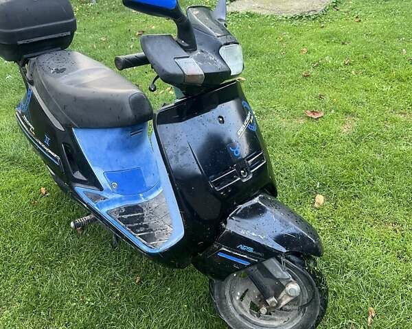 Черный Пежо NK7, объемом двигателя 0 л и пробегом 40 тыс. км за 384 $, фото 1 на Automoto.ua