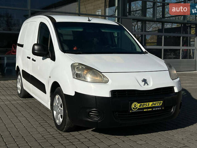 Білий Пежо Partner, об'ємом двигуна 1.56 л та пробігом 319 тис. км за 6700 $, фото 1 на Automoto.ua